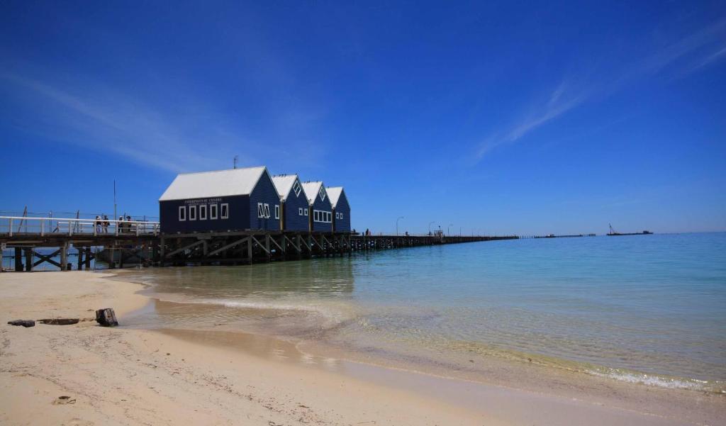 Inn The Tuarts Guest Lodge Busselton Accommodation - Adults Only Exterior photo